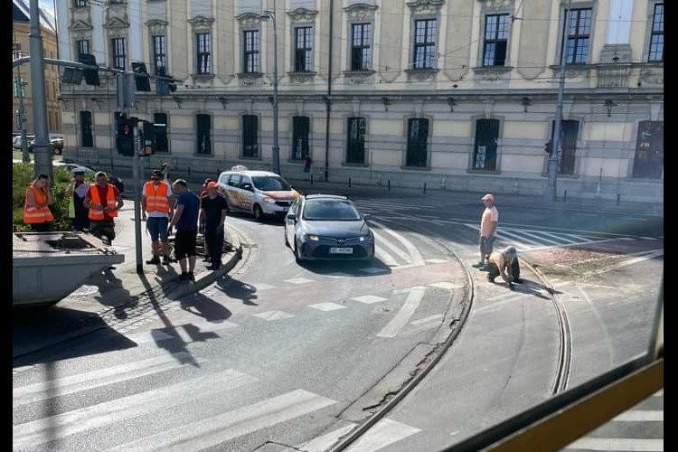 Wrocław: Tramwaje nie jeździły przez most Uniwersytecki