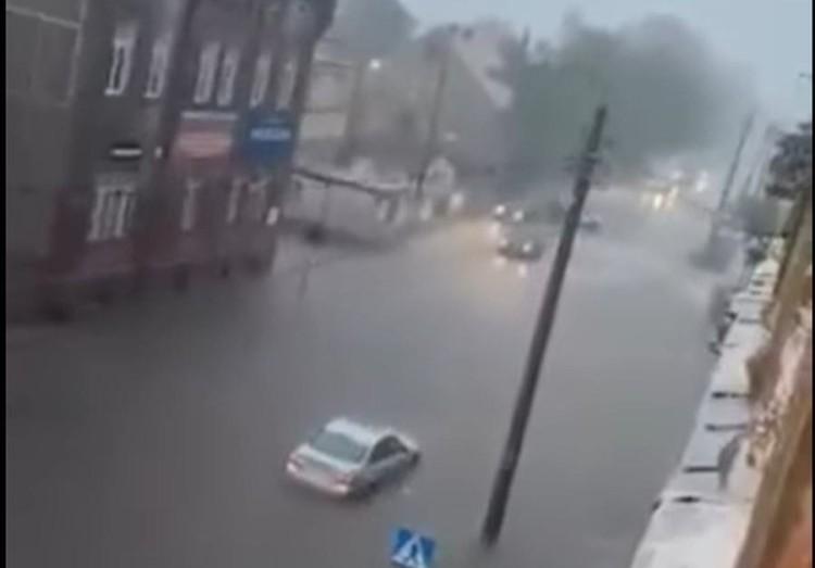 Cyklon Peggy sieje spustoszenie. Dolny Śląsk tonie po ulewach i burzy