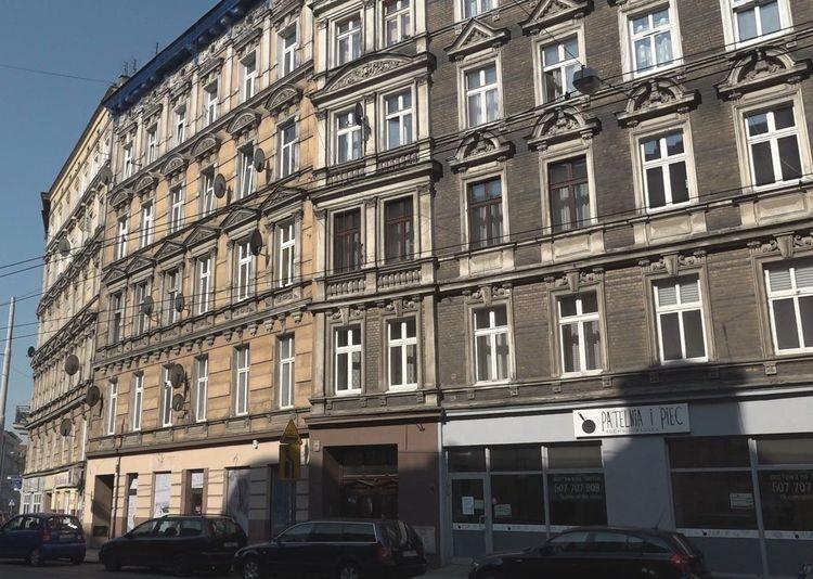 Zabójstwo na Jedności Narodowej. Mężczyzna został ugodzony nożem [ZDJĘCIA]
