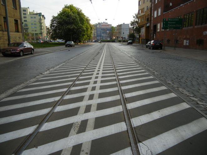 Po naszych sygnałach MPK przyjrzy się wydzieleniu torów na ul. Pułaskiego