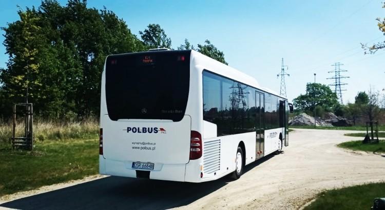 Wrocław: Autobus przegrał z pociągiem. Zlikwidowane połączenie