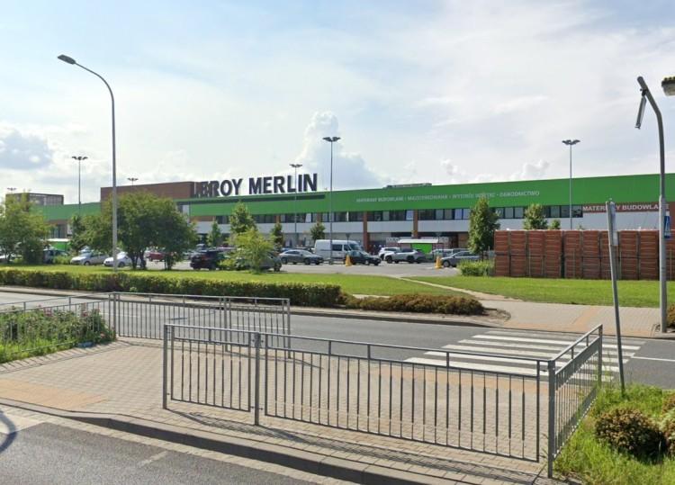 Policja: Pod Leroy Merlin giną ludzie. Zróbcie coś z tym!