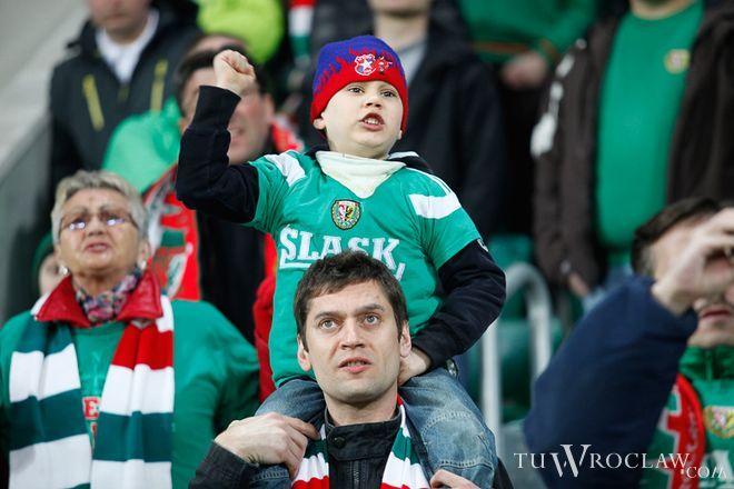 Święta ze Śląskiem - wyjątkowa promocja cen biletów na piłkarski mecz