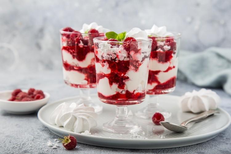 3 pomysły na podanie deseru w pucharku