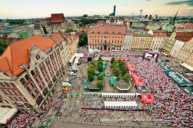 Zgubiłeś portfel w strefie kibica? Możliwe, że czeka on na ciebie w Rynku