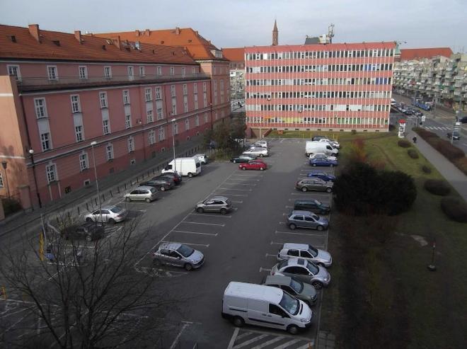 Wrocławianie uwielbiają latać. Coraz większe tłumy pasażerów na naszym lotnisku