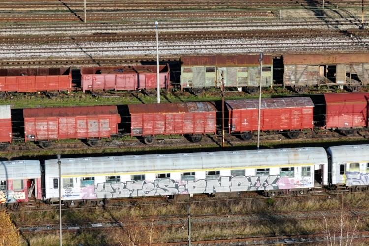 Tak wygląda cmentarzysko wagonów we Wrocławiu