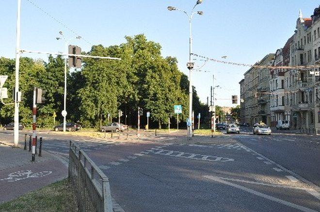 Warsztaty rzeźby i graffiti dla młodzieży