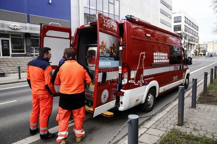 Ewakuacja Tarasów Grabiszyńskich. Znaleziono najeżony elektroniką pakunek!