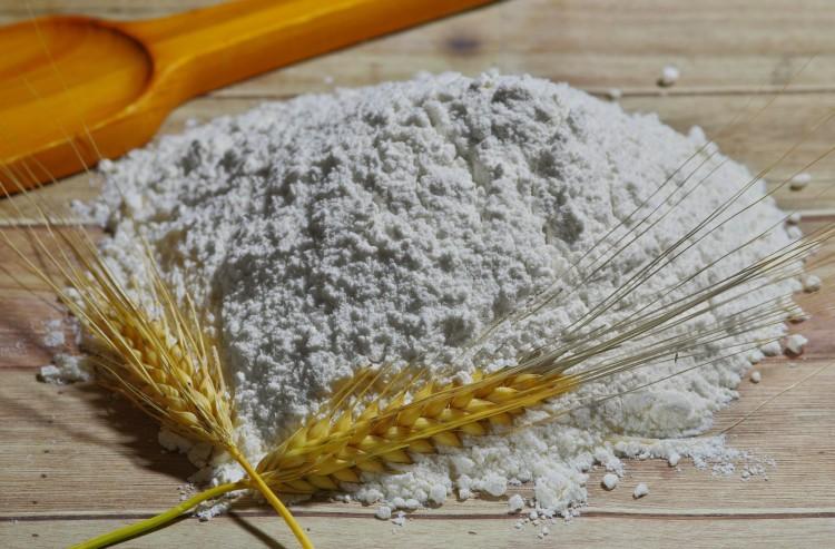 Ta mąka zniknie ze sklepów. Znaleziono groźny składnik