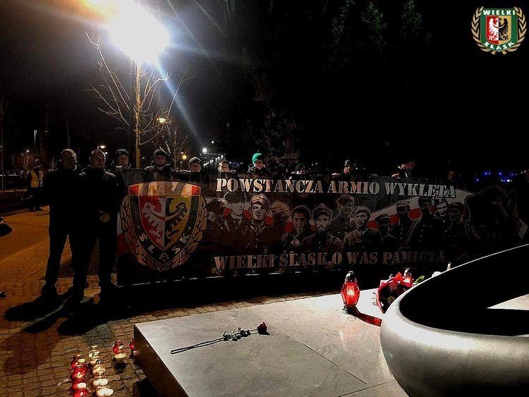 Kibice Śląska ku czci Żołnierzy Wyklętych [ZDJĘCIA, WIDEO]