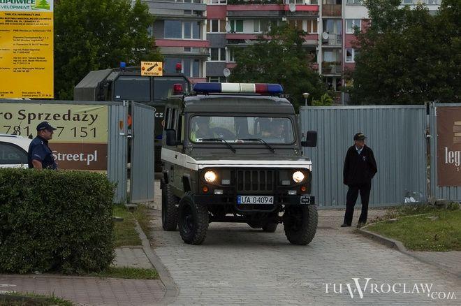 Ewakuacja na Legnickiej. Znaleziono dwa ogromne pociski
