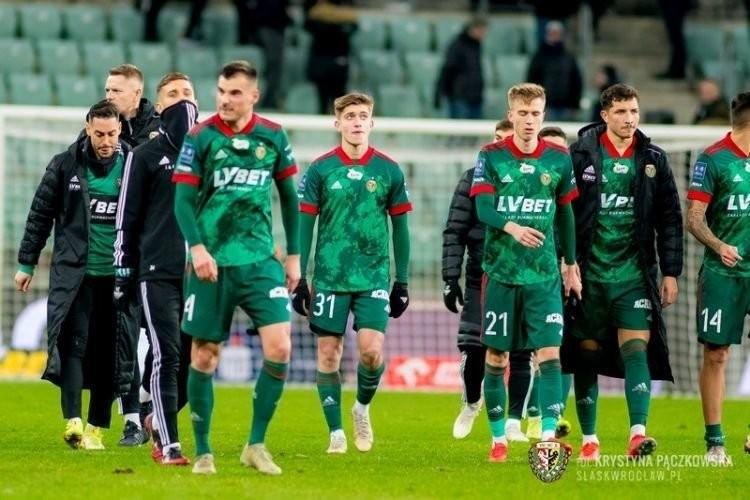 Śląsk Wrocław przegrał z najgorszym zespołem w Ekstraklasie 0:4