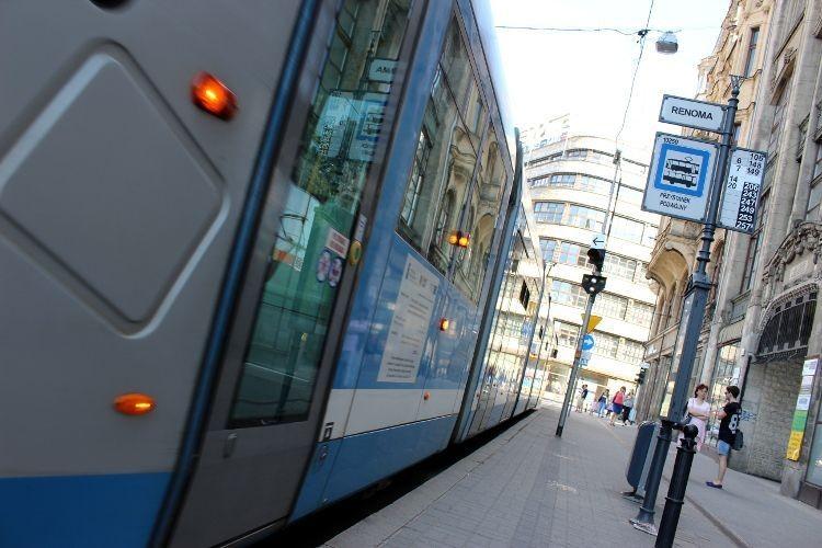 Wrocław: Awaria zwrotnicy przy Renomie