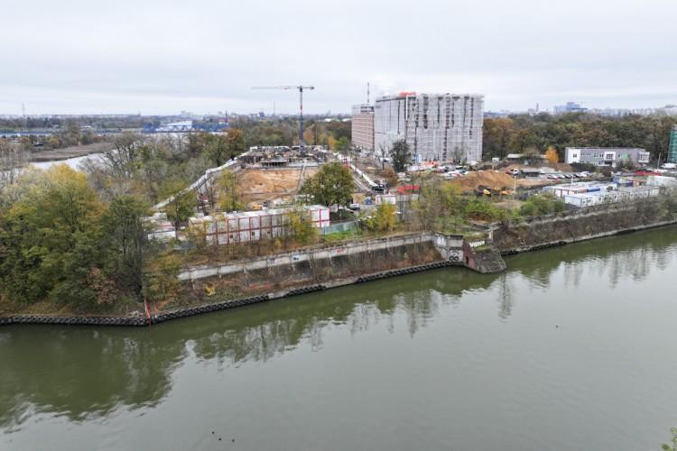 Port Popowice - nie ma nowoczesnej mariny, ale są kolejne bloki