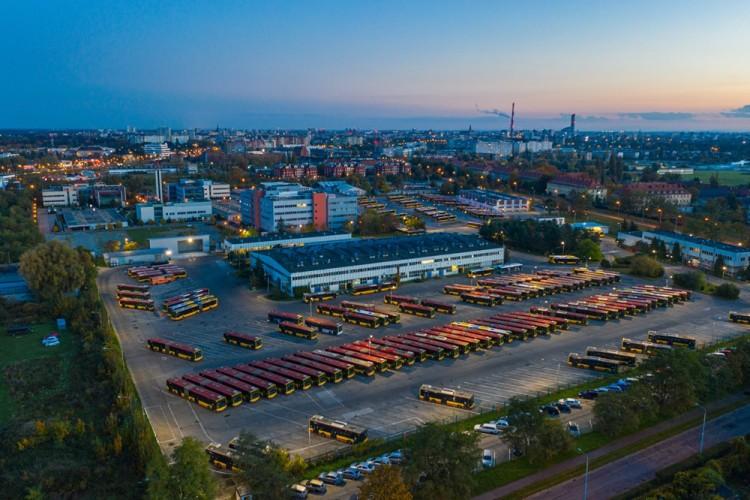 Wrocław inwestuje w autobusy elektryczne. MPK ogłosiło przetarg na 11 pojazdów i ładowarki