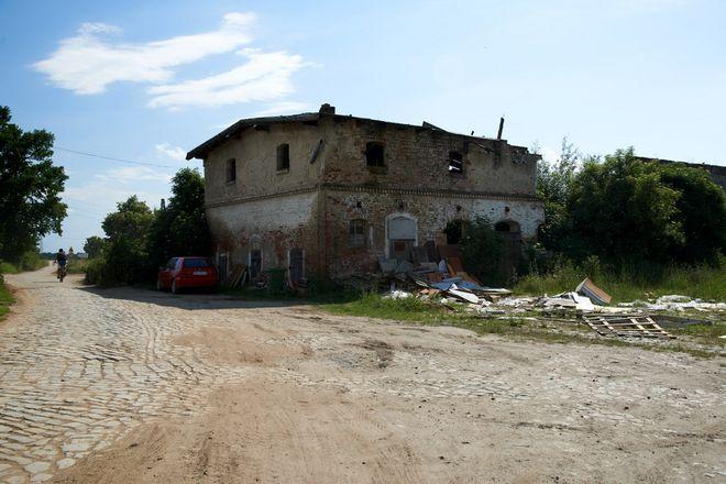 Otwarto drogę do Wrocławia przez Blizanowice i Trestno, ale remont wciąż jest marzeniem