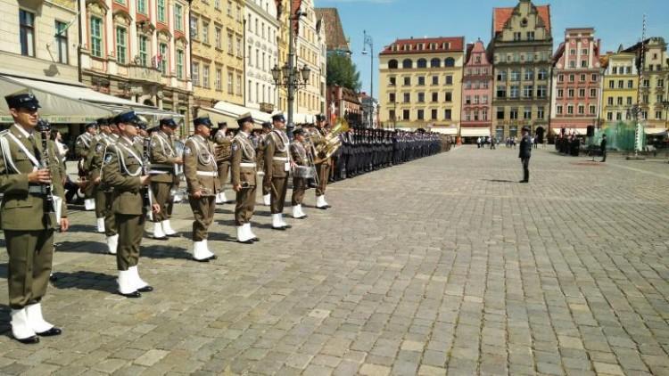 W środę Święto Wojska Polskiego. Zobacz, jak będą świętować wrocławscy żołnierze