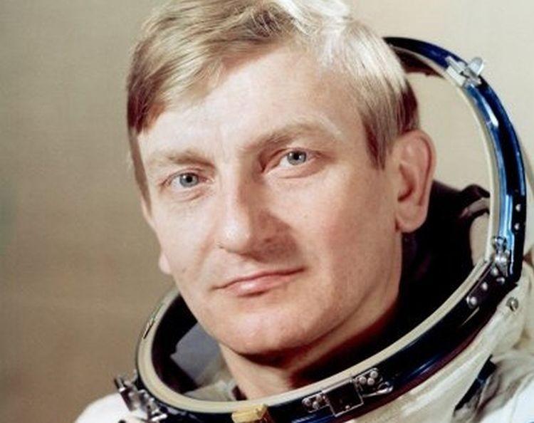 Nie żyje generał Mirosław Hermaszewski - pierwszy Polak w kosmosie