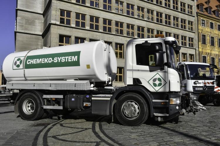 We Wrocławiu ma być czyściej. Polewaczki w sezonie letnim umyją dwa razy więcej ulic