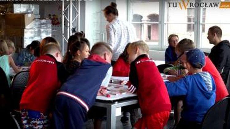 Letnie warsztaty dla dzieci w Empiku. Bez tabletów, z ołówkami