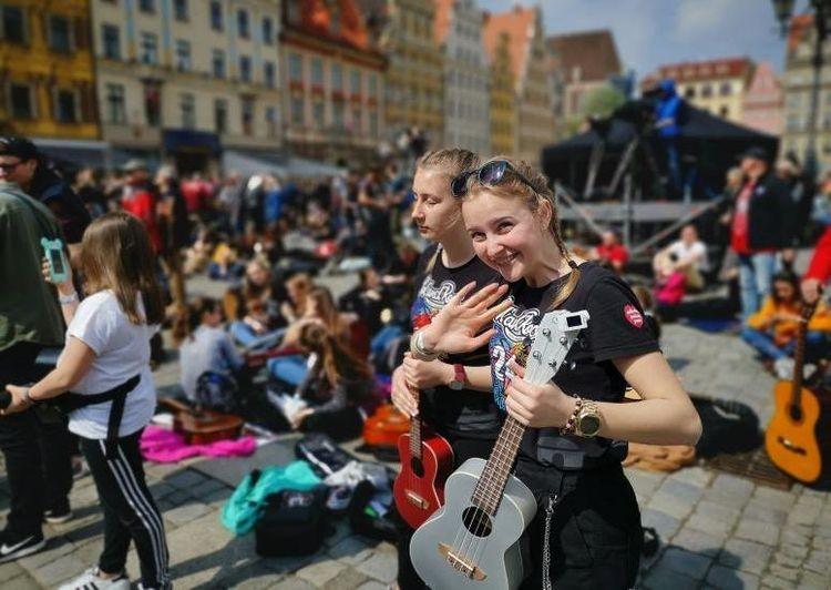 Tak bawili się uczestnicy 3-Majówki i gitarowego rekordu [ZOBACZ]