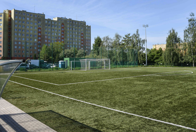 Wrocławskie boiska i korty tenisowe. Tu możesz uprawiać sport w mieście za darmo