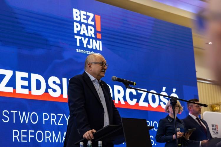 Bezpartyjni Samorządowcy idą do Senatu