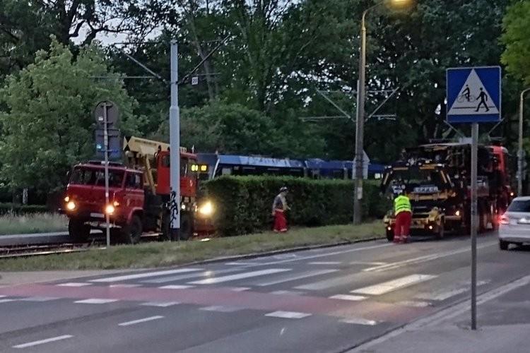 Wrocław: Mickiewicza bez tramwajów. Naprawa torów po dwóch wykolejeniach