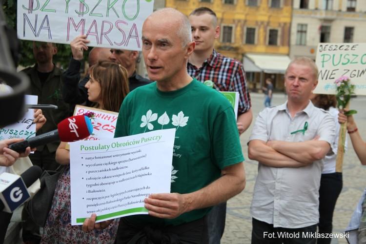 Na wrocławskim rynku protestowali w obronie puszczy [ZOBACZ ZDJĘCIA]