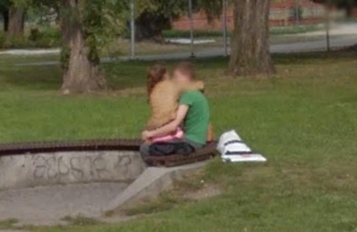 Co oni wyprawiają? Kamery Google Street View przyłapały wrocławian na ulicy