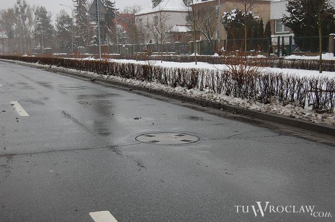 Drogowcy przegrywają walkę z dziurami. A łatanie nawierzchni już pochłonęło 1,5 miliona złotych