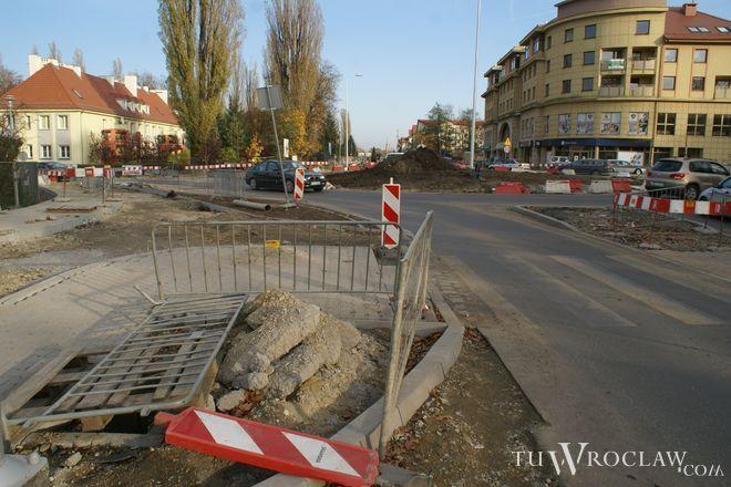 Kolejne zmiany w komunikacji w związku z przebudową ul. Zwycięskiej