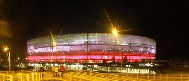Wrocławski stadion zamieni się w największą flagę Polski