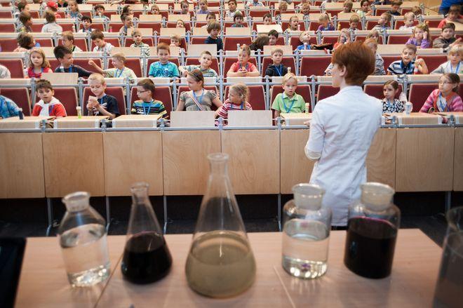 Zapisz swoje dziecko na uniwersytet. To nie żart - trwa rekrutacja