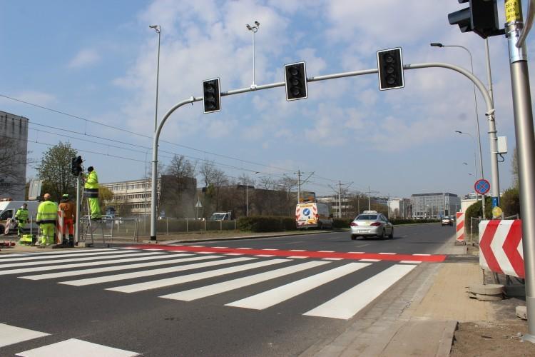 Wrocław: Te przejścia dla pieszych przejdą remont. Będzie m.in. nowe oświetlenie