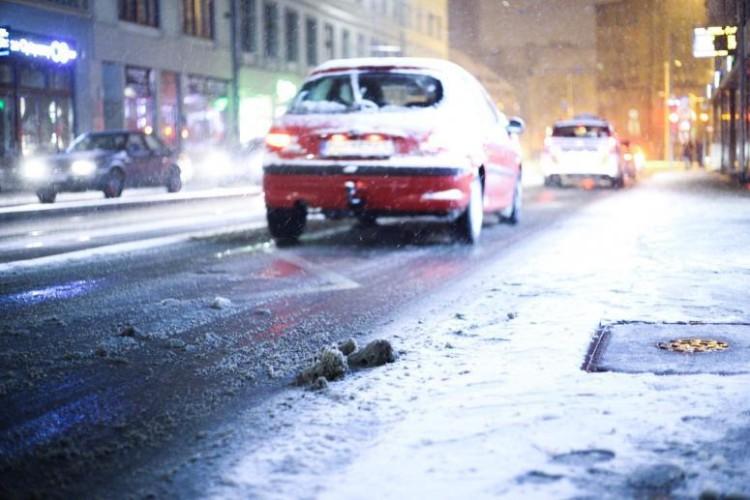 Wrocławscy drogowcy gotowi do zimy. 45 pługosyparek czeka na dyspozycje