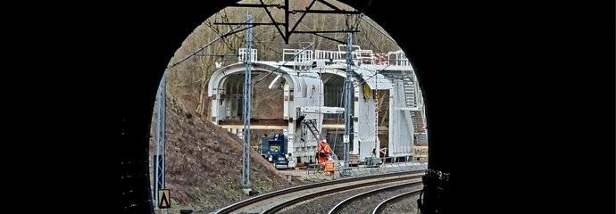 Rusza przebudowa tunelu kolejowego na trasie Wrocław-Jelenia Góra
