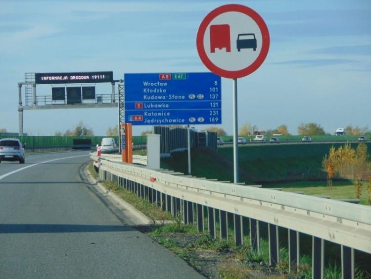 Korek na autostradzie A4 pod Wrocławiem. Co tam się stało?