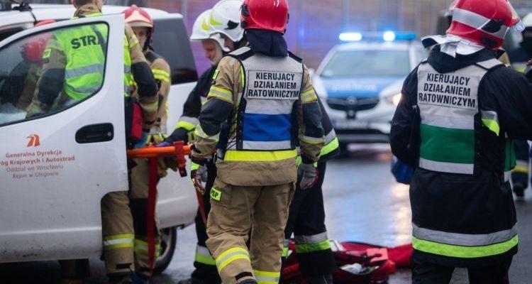 Dwie ciężarówki zderzyły się na A4. Zamknięty jeden pas