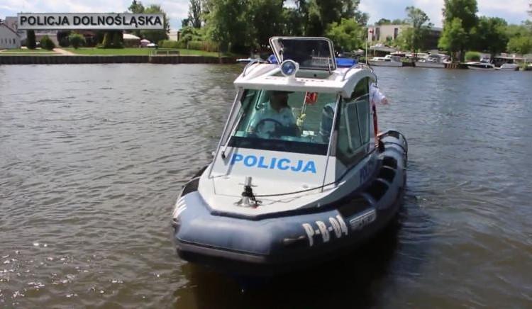Pływał po Odrze na podwójnym gazie. Teraz może trafić za kratki