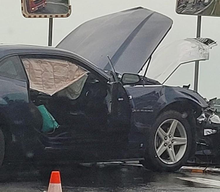Wypadek na zjeździe z A4 na Kostomłoty. Jedna osoba poszkodowana