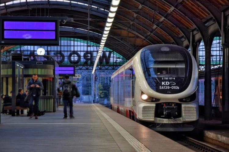 Wraca pomysł linii kolejowej na lotnisko i tunelu pod Wrocławiem