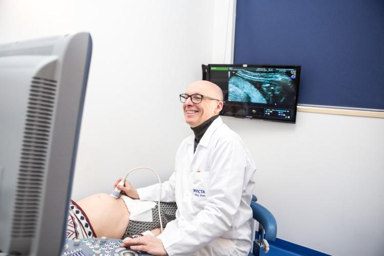 We Wrocławiu rusza miejski program finansowania in vitro. Pierwsze zabiegi jeszcze przed Dniem Matki