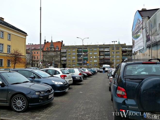 Sprawdź, ile trzeba zapłacić za ubezpieczenie najczęściej kradzionych aut we Wrocławiu