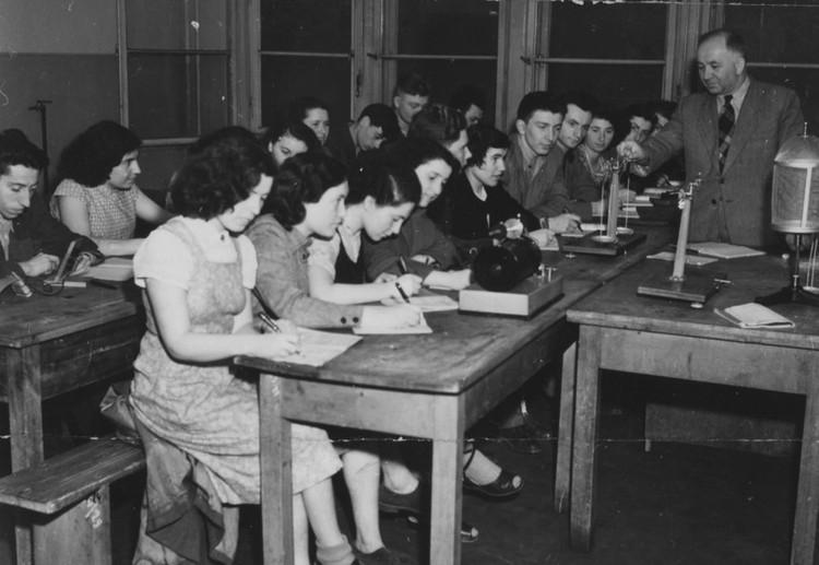 Historia żydowskiego Wrocławia. Można ją odkryć bez wychodzenia z domu [ZDJĘCIA]