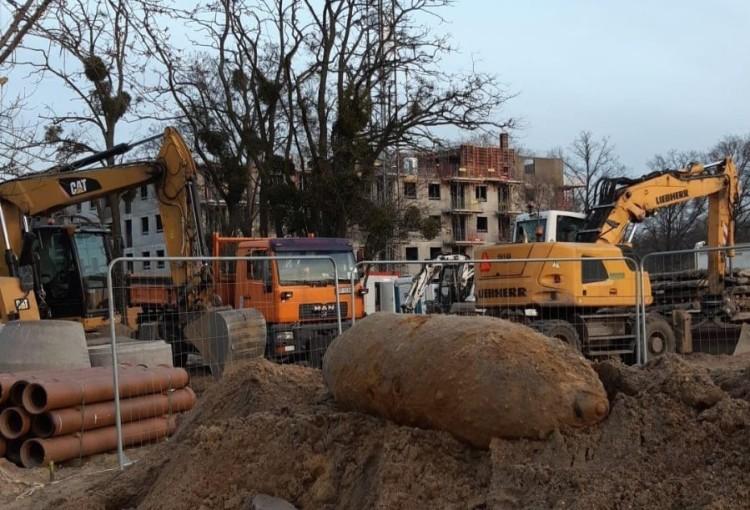 Wrocław: Ogromna bomba lotnicza na Popowicach. Mogła zmieść wszystko w promieniu 1,5 km