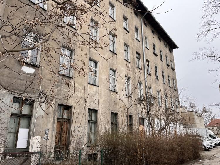 Wrocław: ASP wyburzy budynek przy ul. Traugutta. Przygotowuje się do nowej inwestycji