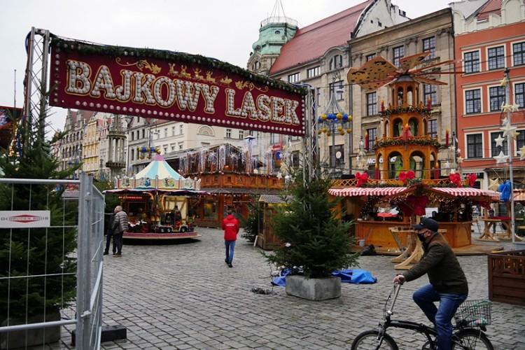 Nie tylko grzaniec i szaszłyk! Na Jarmarku Bożonarodzeniowym rusza punkt szczepień