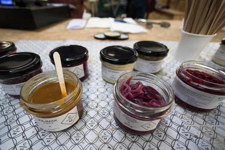 Smakołyki i ekologiczne produkty na Wrocławskim Bazarze Smakoszy [ZDJĘCIA]
